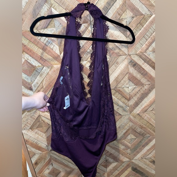 Charlotte Russe Lace Open Back Body Suit - Picture 3 of 8